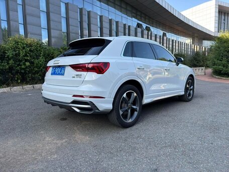 2022 Audi Q3 35 TFSI II (F3), белый, 2655017 рублей, вид 4