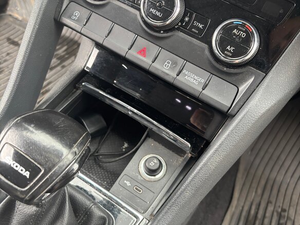 2019 Skoda Karoq I, белый, 1700000 рублей - вид 19