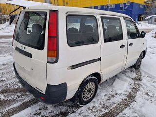 1999 Toyota Lite Ace V, белый, 550000 рублей, вид 3