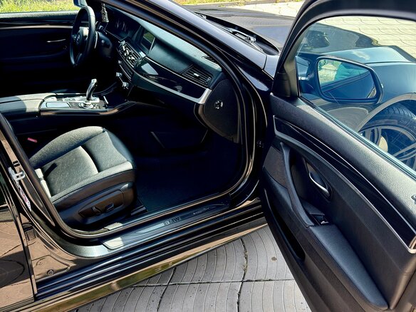 2015 BMW 5 серии 520d VI (F10/F11/F07) Рестайлинг, чёрный - вид 12