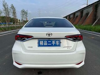 2022 Toyota Corolla XII (E210), белый, 1300000 рублей, вид 5