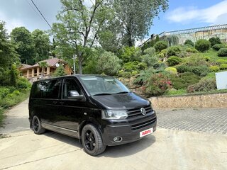 2014 Volkswagen Multivan T5 Рестайлинг, чёрный, 2450000 рублей, вид 3