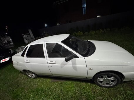 2001 Lada (ВАЗ) 2110, белый, 175000 рублей, вид 2
