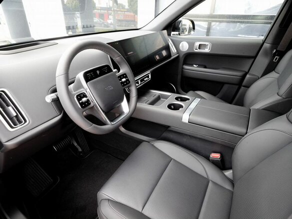 2025 Li Auto (Lixiang) L6 I, чёрный - вид 37