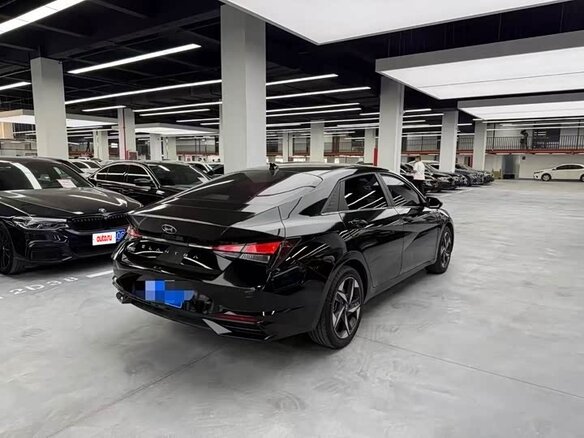 2022 Hyundai Elantra VII (CN7), чёрный, 1500000 рублей - вид 3