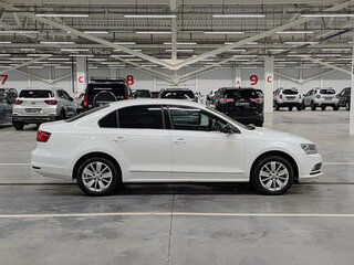 2016 Volkswagen Jetta VI Рестайлинг, белый, 1000000 рублей, вид 4