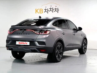 2025 Renault Arkana I Рестайлинг, серебристый, 1720000 рублей, вид 3