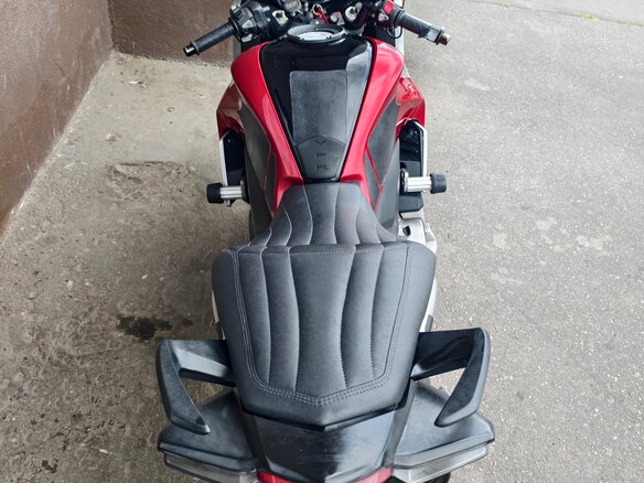 2010 Honda VFR 1200, красный, 525000 рублей - вид 5