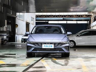 2026 Hyundai Elantra VII (CN7) Рестайлинг, голубой, 2110000 рублей, вид 2
