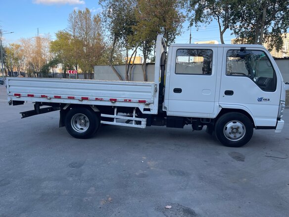 2024 Isuzu Elf (N-series), белый, 2350000 рублей - вид 7
