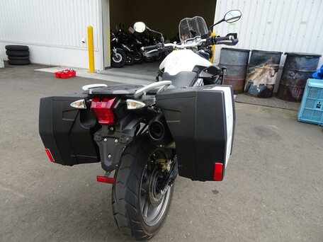 2012 Triumph Tiger 800, белый, 747000 рублей, вид 4