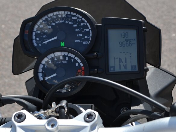 2015 BMW F 800 R, синий, 760000 рублей - вид 17