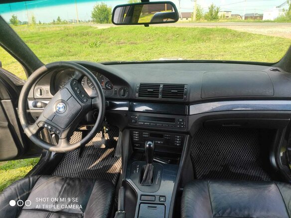 1998 BMW 5 серии 528i IV (E39), чёрный, 550000 рублей - вид 10