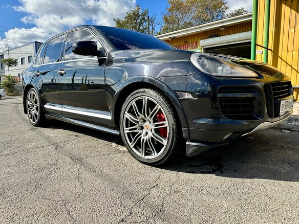 2008 Porsche Cayenne Turbo S I Рестайлинг (957), чёрный, 1950000 рублей - вид 2