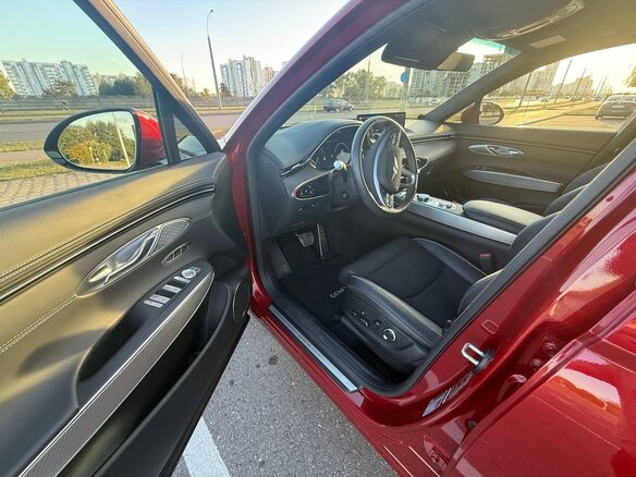 2023 Genesis GV70 I, красный, 4300000 рублей - вид 8