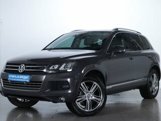 2011 Volkswagen Touareg II, серый, 1699000 рублей, вид 3
