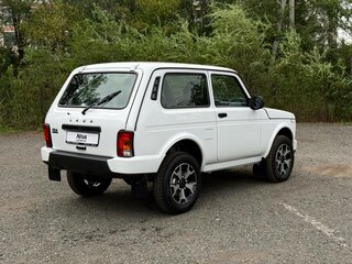2026 Lada (ВАЗ) Niva Legend I Рестайлинг, белый, 1345000 рублей, вид 5