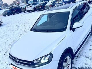 2012 Volkswagen Touareg II, белый, 2250000 рублей, вид 5