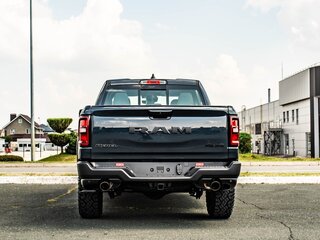 2026 Ram 1500 Crew Cab V Рестайлинг, синий, 8700000 рублей, вид 5