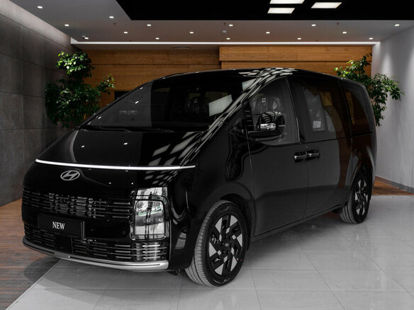2026 Hyundai Staria I, чёрный, 10899000 рублей