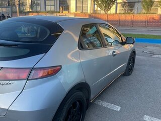 2008 Honda Civic VIII, серебристый, 470000 рублей, вид 2