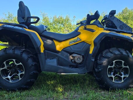 2013 BRP Can-Am Outlander 800, жёлтый, 900000 рублей, вид 3