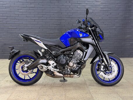 2017 Yamaha MT-09 (FZ-09), синий, 795000 рублей, вид 3