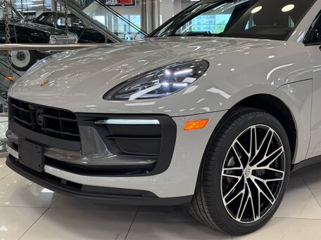 2025 Porsche Macan I Рестайлинг 2, серый, 11495000 рублей, вид 5