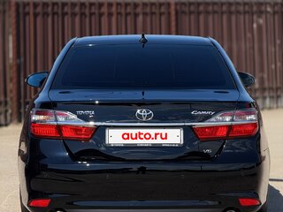 2017 Toyota Camry VII (XV50) Рестайлинг, чёрный, 2190000 рублей, вид 3