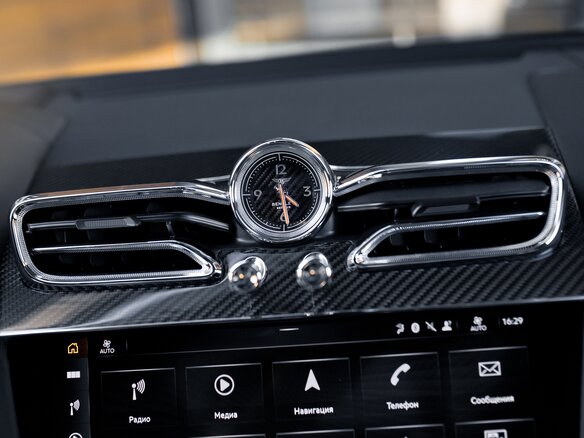 2025 Bentley Bentayga Speed I Рестайлинг, серый, 45500000 рублей - вид 27
