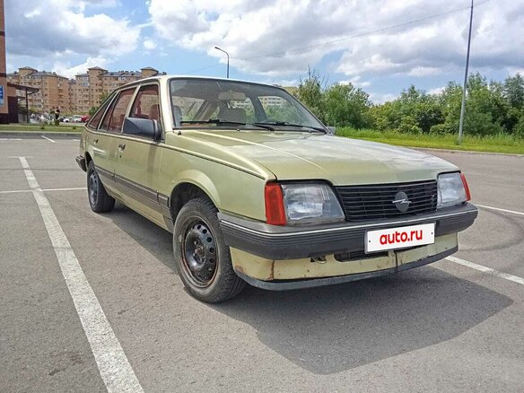 1984 Opel Ascona C, зелёный, 90000 рублей - вид 3