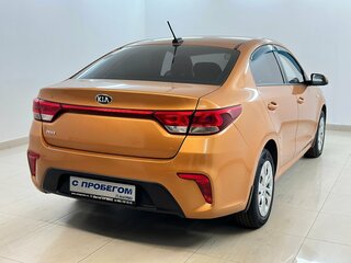 2017 Kia Rio IV, оранжевый, 1040000 рублей, вид 4
