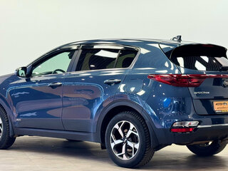 2021 Kia Sportage IV Рестайлинг, синий, 2130000 рублей, вид 3