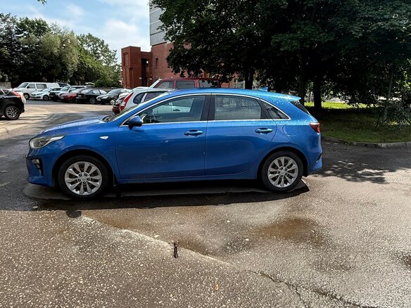 2018 Kia Ceed III, синий - вид 1