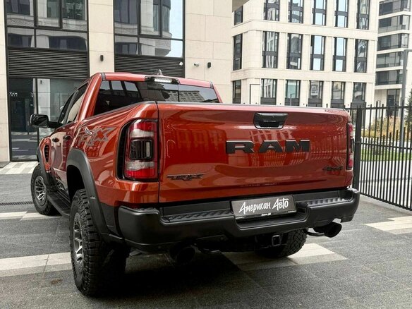 2023 Ram 1500 Crew Cab TRX V, оранжевый, 16490000 рублей - вид 16