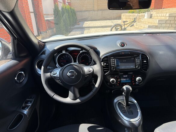 2013 Nissan Juke I, белый - вид 7