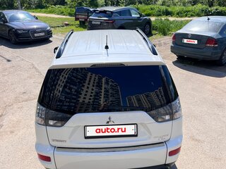 2010 Mitsubishi Outlander II Рестайлинг, белый, 1250000 рублей, вид 5