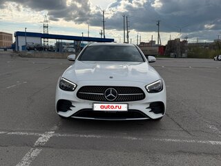 2020 Mercedes-Benz E-Класс 220 d V (W213, S213, C238) Рестайлинг, белый, 4200000 рублей, вид 2