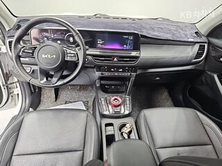 2023 Kia Seltos I Рестайлинг, белый, 2390000 рублей, вид 5