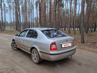 2002 Skoda Octavia I (A4) Рестайлинг, серебристый, 555000 рублей, вид 4