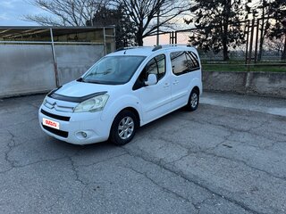 2011 Citroen Berlingo II, белый, 600000 рублей, вид 1