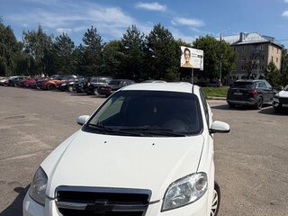 2011 Chevrolet Aveo I Рестайлинг, белый, 680000 рублей, вид 1