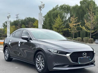 2022 Mazda 3 IV (BP), серый, 1210000 рублей, вид 3