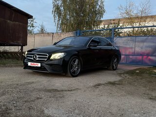 2020 Mercedes-Benz E-Класс 220 d V (W213, S213, C238), чёрный, 3600000 рублей, вид 1