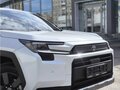 2026 Toyota RAV4 VI (XA60), белый, 4550000 рублей - вид 3