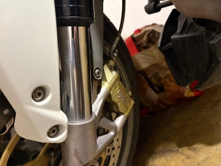 2011 Aprilia SL 750 Shiver, белый, 495000 рублей, вид 4