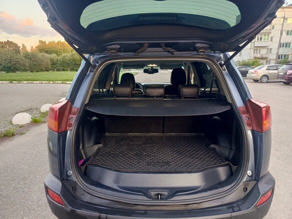 2013 Toyota RAV4 IV (XA40), серый, 1450000 рублей - вид 24
