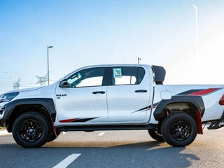 2026 Toyota Hilux VIII Рестайлинг 2, белый, 6880000 рублей, вид 2