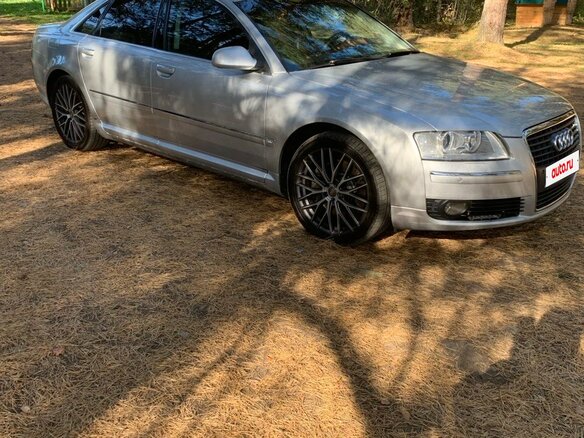 2006 Audi A8 II (D3) Рестайлинг, серый, 880000 рублей - вид 1
