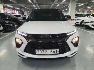 2022 Chevrolet TrailBlazer III, белый, 1619778 рублей, вид 2